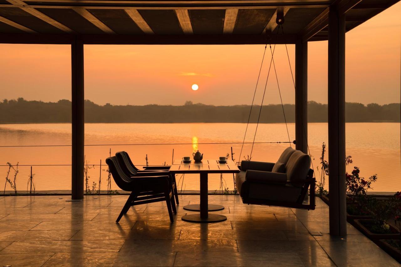 ราส ฉัตรสาคร Hotel Nimaj ภายนอก รูปภาพ