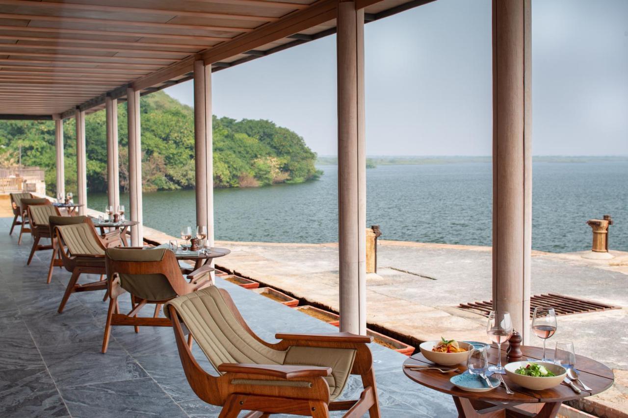 ราส ฉัตรสาคร Hotel Nimaj ภายนอก รูปภาพ