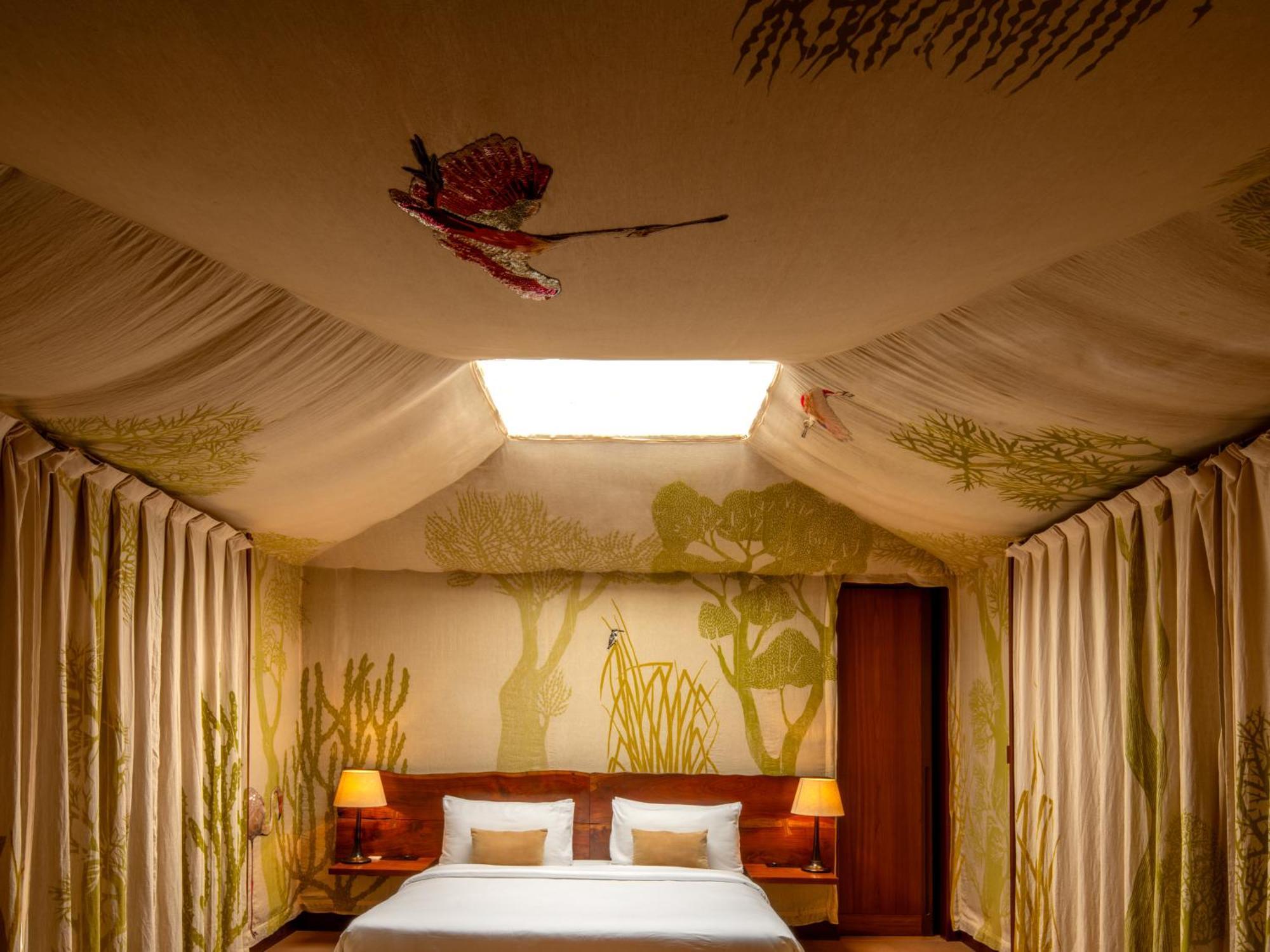 ราส ฉัตรสาคร Hotel Nimaj ภายนอก รูปภาพ