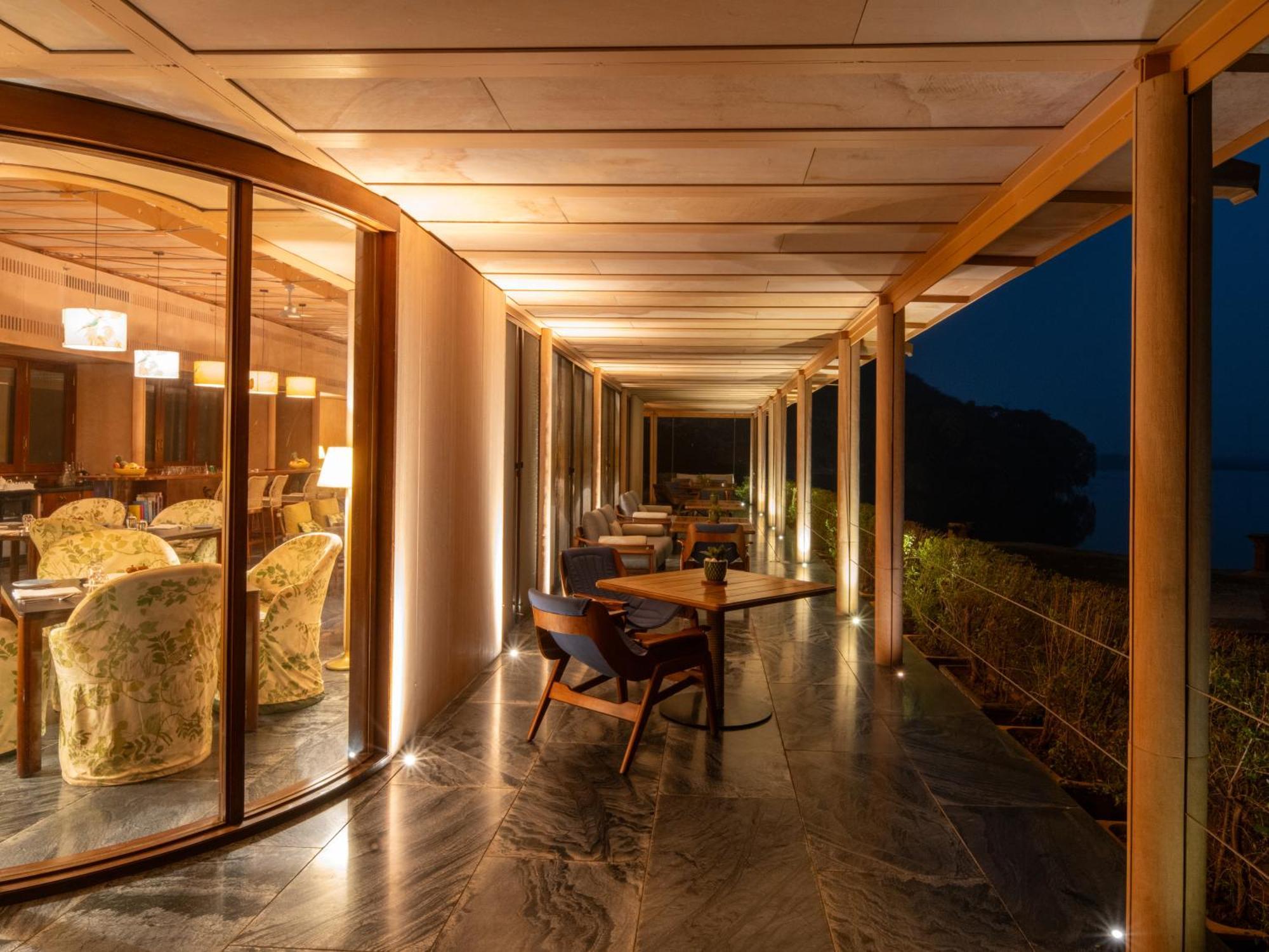 ราส ฉัตรสาคร Hotel Nimaj ภายนอก รูปภาพ